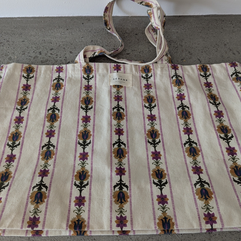 Sezane Tote